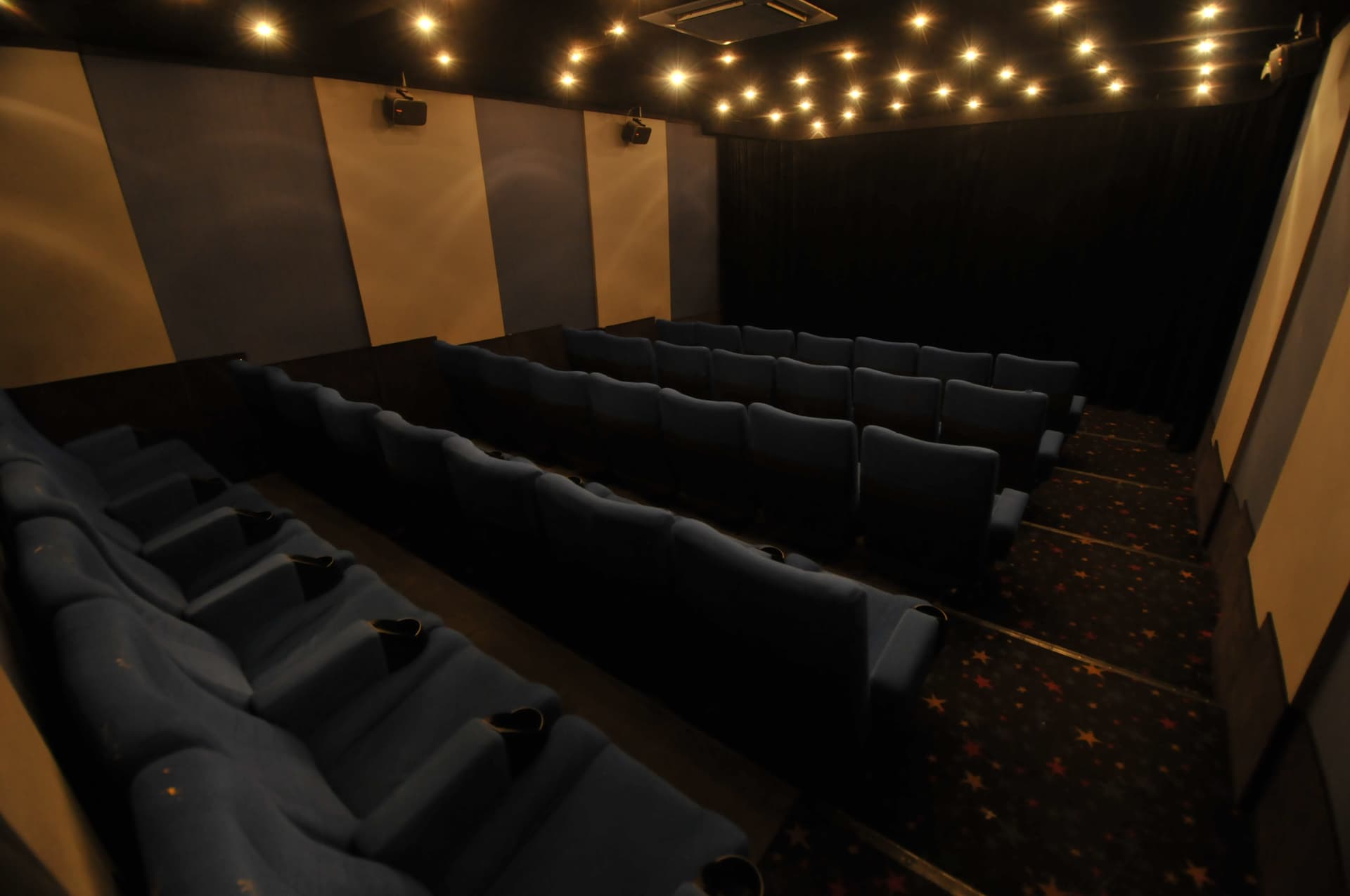 Cinema Preview Image 2 Luxor-Filmpalast Schwetzingen